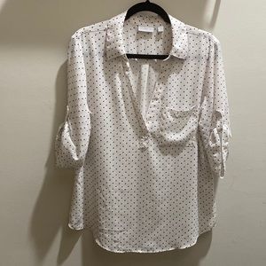 NY&Company v-neck blouse/tunic